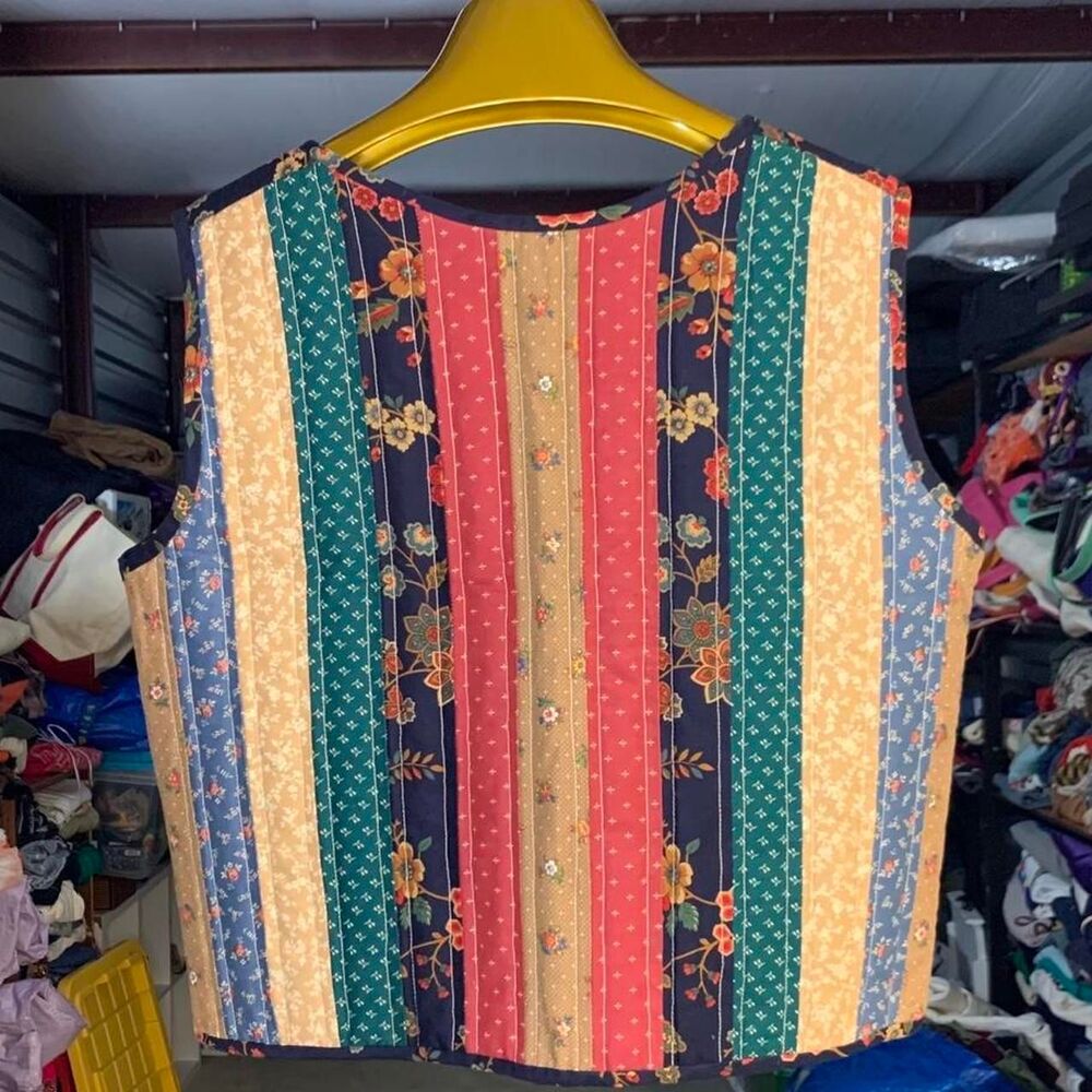 Multi Coloured Patchwork Quilted Vest Floral with… - image 2